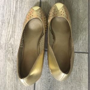8.5M High heel wedges GOLD